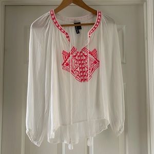 White long sleeve blouse